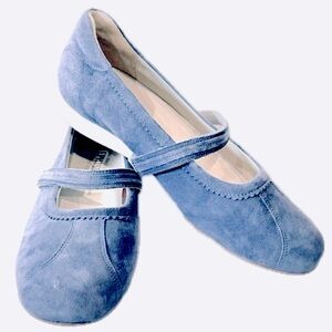 Mephisto Blue Flats